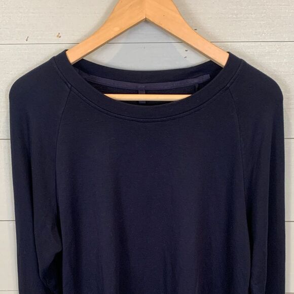 Lou & Grey signature soft long sleeved navy blue teeshirt size large - Picture 2 of 11